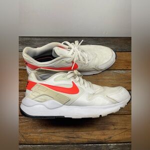 MENS NIKE SNEAKERS